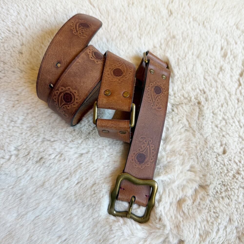 Vintage Y2K Lucky Brand Leather Tooled Embossed Brown Belt Paisley Pattern Sz L